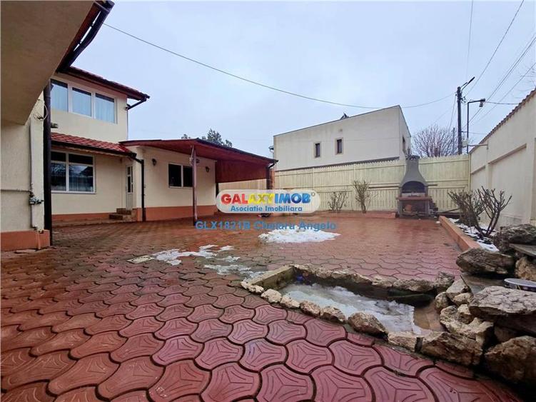 Dobroesti,vila  8 camere,garaj,185 mp utili, teren 222 mp.la cheie