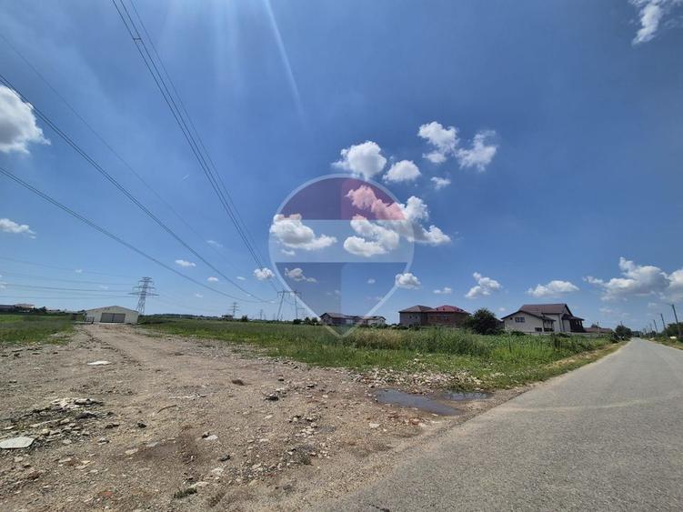 Teren intravilan de vânzare 4.087 mp Clinceni Olteni Ilfov
