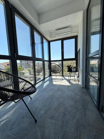 Gherghitei, vedere lac, 2020, 2 bai, mobilat/utilat/finisat MODERN, STB, parc