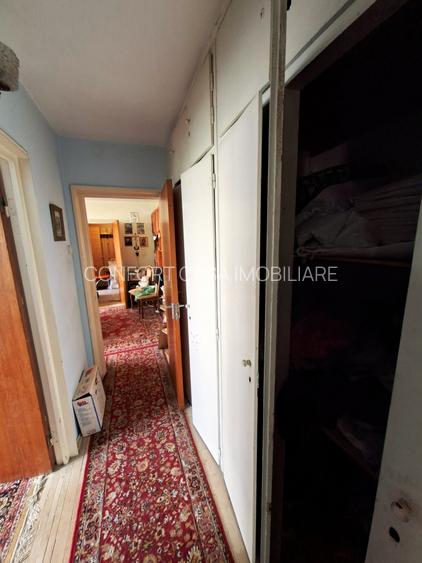 3 camere Titan Parc - Metrou - 8