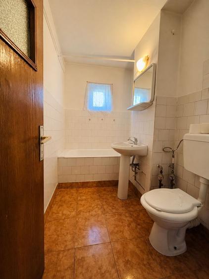 Apartament cu 2 camere, decomandat, Rogerius