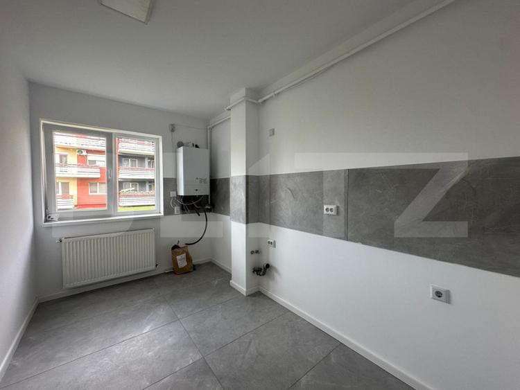 Apartament  de vanzare, 2 camere renovat - Sanpetru