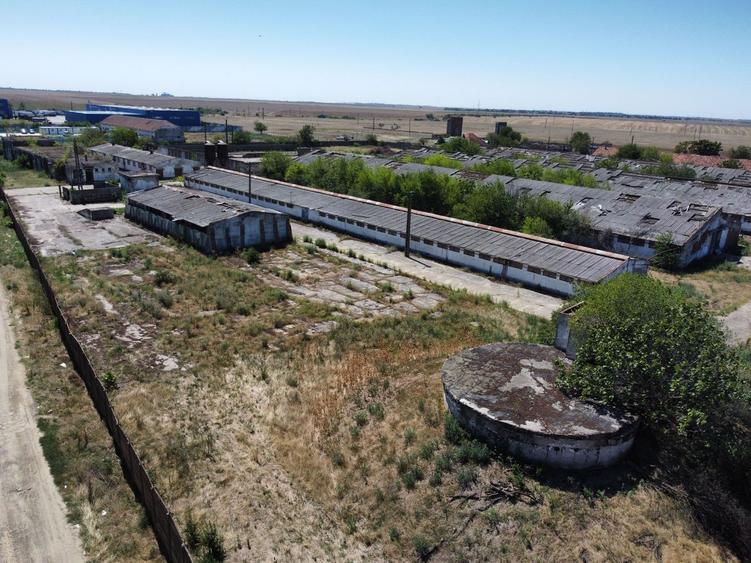 Spațiu industrial -fermă Orțișoara