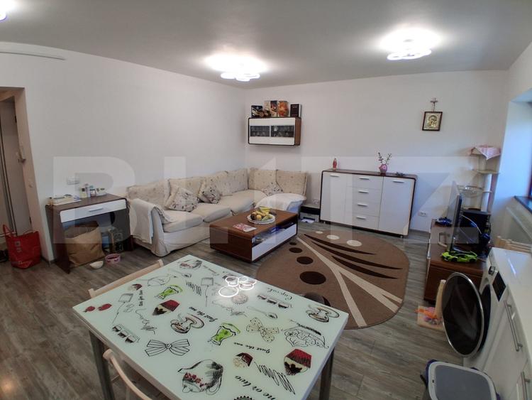 Apartament 3 camere, 70 mp, zona Păcurari