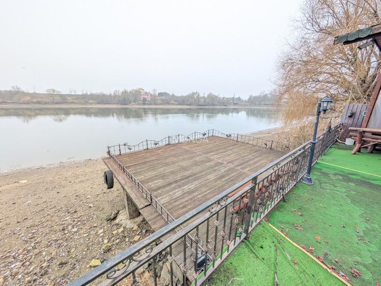 Casa cu piscina si ponton pe lac | Balotesti | 7 camere | Finisaje Premium - 4