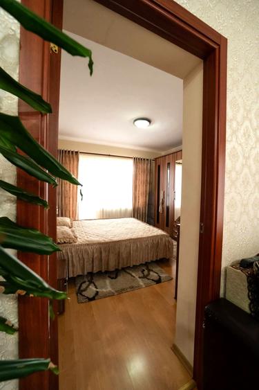 Apartament bl nou 100mp +3.21 teren -mobilat utilat 148.000eur neg