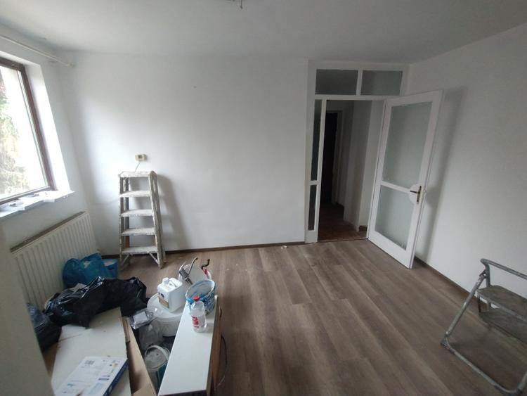 Apartament 2 camere, etaj 1, Bd. Decebal – poziție excelentă