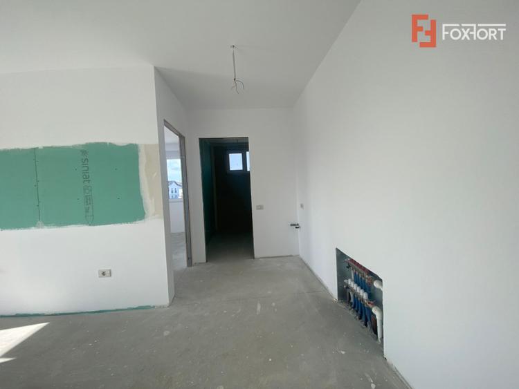 Apartament de vanzare cu 2 camere, Etaj 2, zona Chisoda