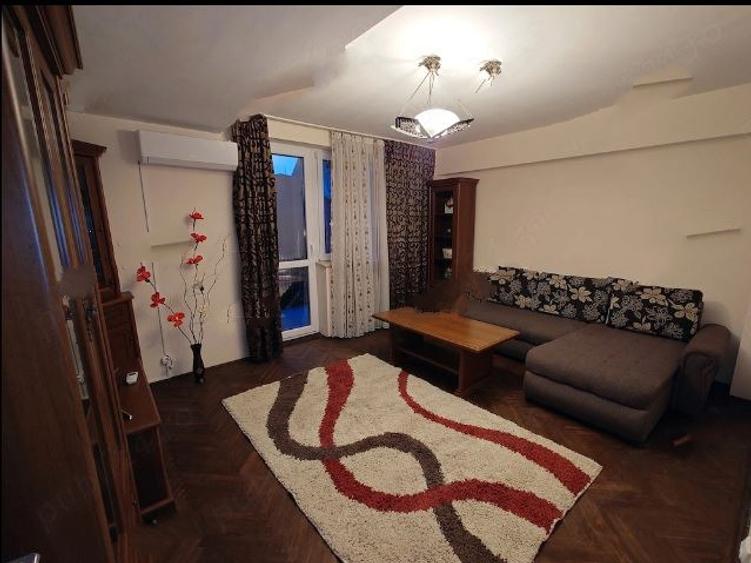 Apartament 3 cam, Piata Universitatii,DECOMANDATA,et.3/8,mobilat,2 balcoane