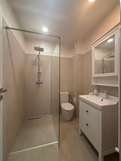 Vanzare apartament 4 camere Timpuri noi