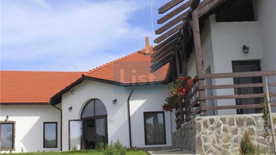 Guesthouse for sale near Mehedinți Mountains