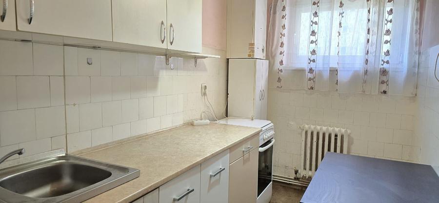 Apartament cu 1 cameră, decomandat, str. Fântânele – lângă Profi!
