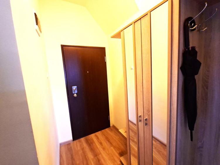 Apartament cu 2 camere, priveliște superbă spre Tâmpa, zonă centrală