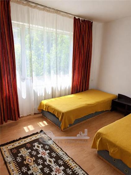 Apartament 3 camere de inchiriat – Primaverii | Etaj 2 | AC