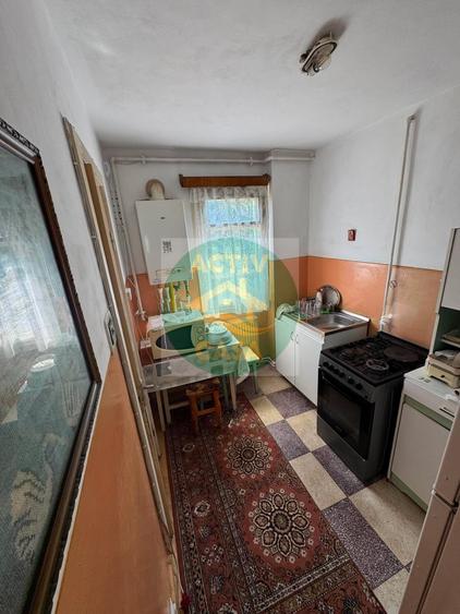 Apartament 2 camere, etaj intermediar, zona E.Teodoroiu
