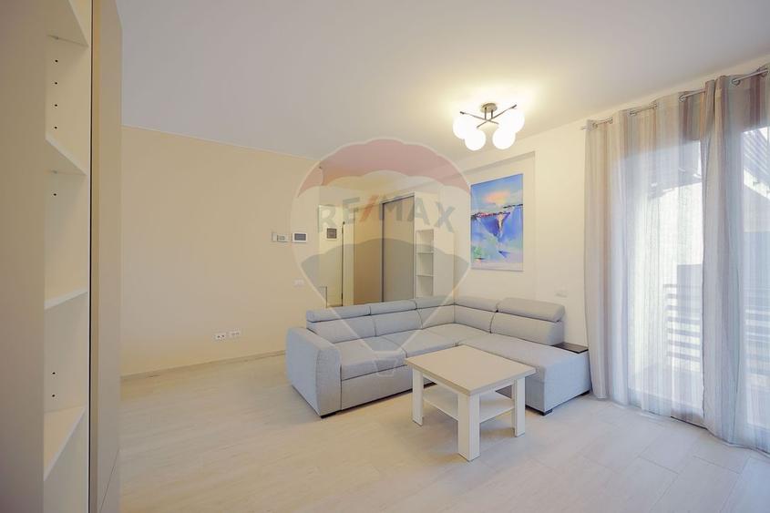 Apartamente 3 camere de vânzare mobilate/utilate, ultracentral, Oradea