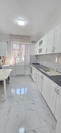 PRIMA INCHIRIERE Apartament 1 camera, etaj 2, mobilat, utilat, bloc nou