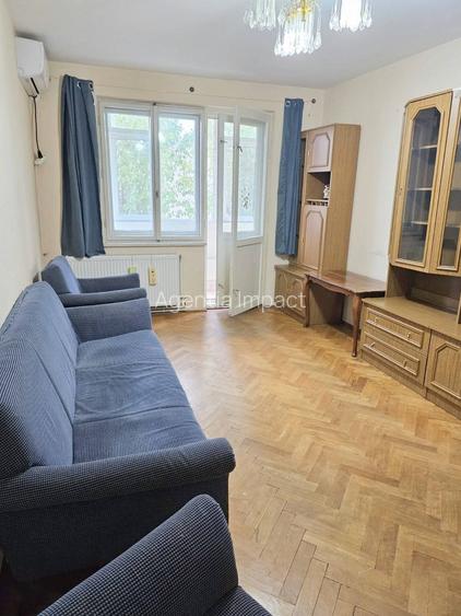Apartament 3 camere Piața Centrală, etaj 3 - 8