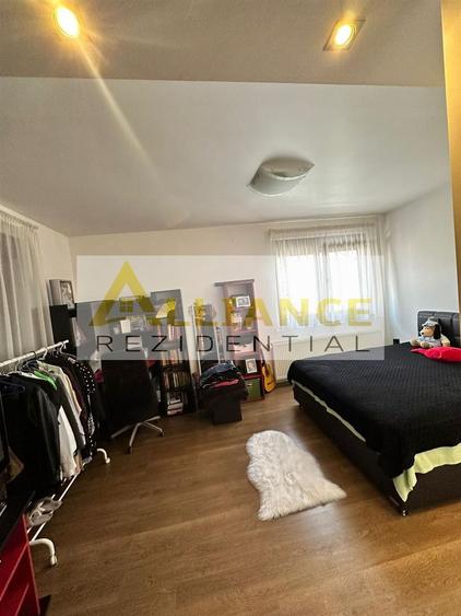CASA INDIVIDUALA 4 CAMERE - PIATA SUDULUI