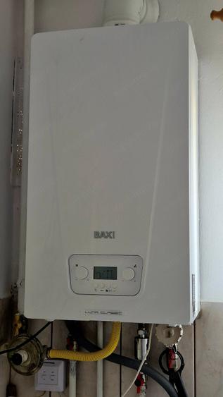 Vand apartament 3 camere in Astra