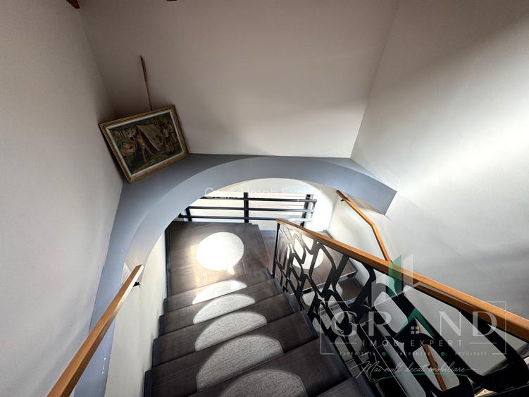 Hală multifuncțională+spații administrative/de locuit 558mp | Iris–Piața 1 Mai - 48
