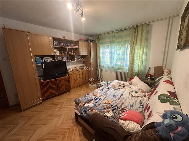 Mobilat si utilat in bloc anvelopat linga Flavia - 6