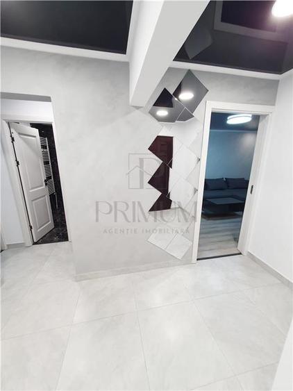 LIPOVEI - 3 CAM - CT PROPRIE - DECOMANDAT - BALCON - RENOVAT - ZONA EXCELENTA