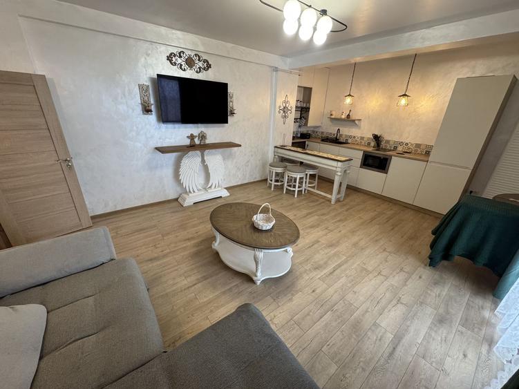 Apartament 2 camere zona Flora - Mamaia cu Vedere la Mare