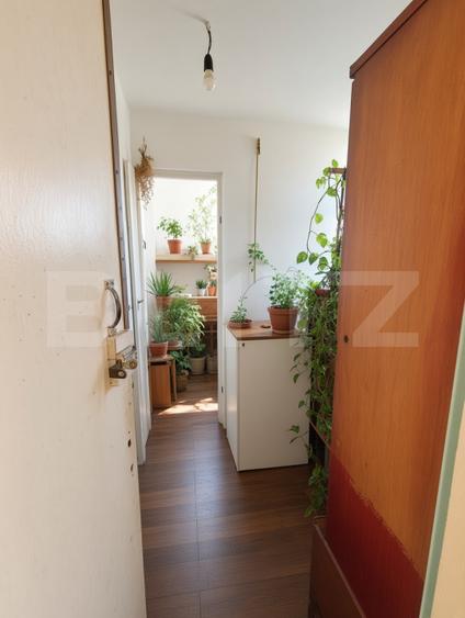 Apartament 3 camere, 46 mp, zona Gojdu