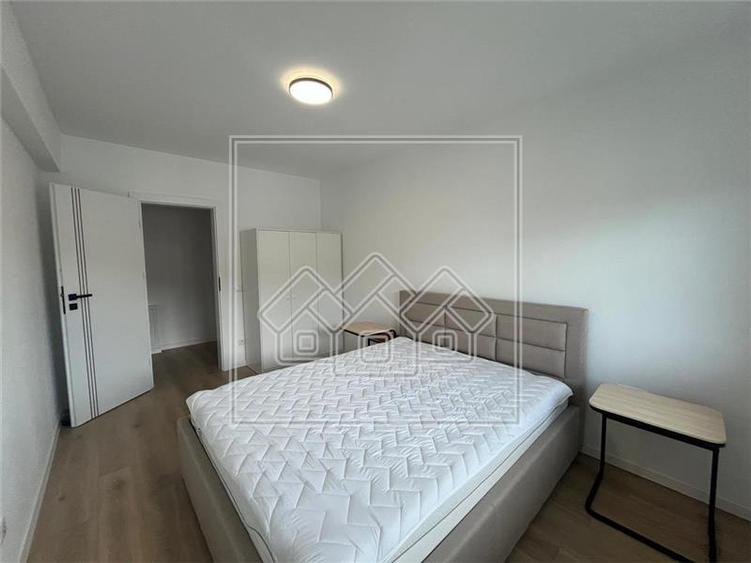 Apartament de inchiriat in Selimbar, 2 dormitoare, 2 bai, ansamblu nou