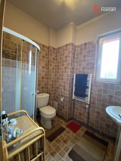 Vila cu 10 camere, de vanzare in Chisoda - ID V3322