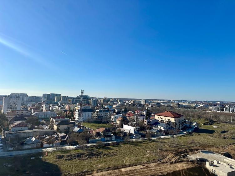 Apartament 2 camere premium - City Point Aviatiei  - Balcon generos