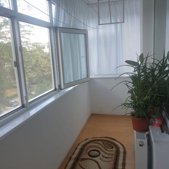 De vânzare apartament 2 camere Cartier Hipodrom etaj intermediar
