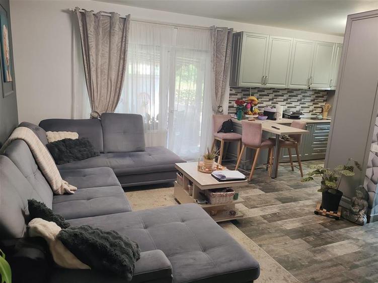 Vila P+E+M Rasnov Mobilata Complet
