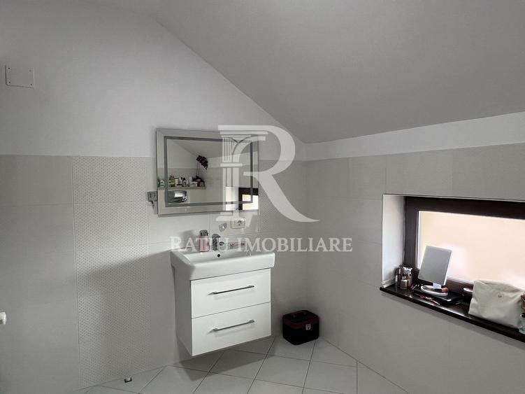 Casa cu 5 camere | P+M | Iosia | Oradea