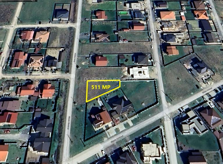 Parcela la asfalt cu zona verde mare in fata parcelei. 0% Comision prin Poremo I - 2