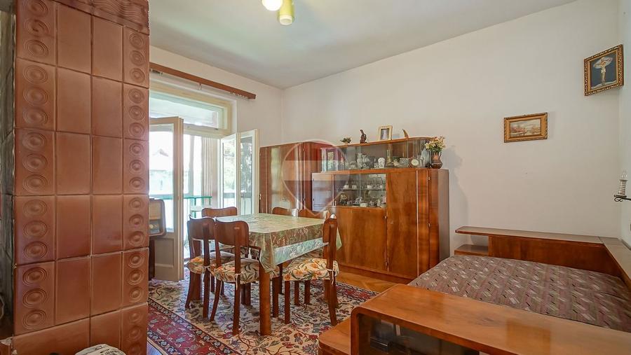 Apartament 2 camere decomandat, str. Crișana, langă Piața Dacia
