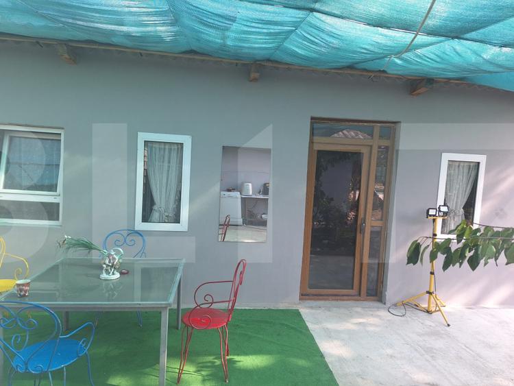 Casa individuala 68mp+ anexe + teren intravilan 3300mp , sat Movileni (Darabani)