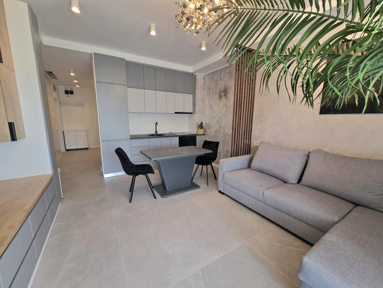 Studio Axxis Mamaia Nord pe plaja parcare inclusa termen lung