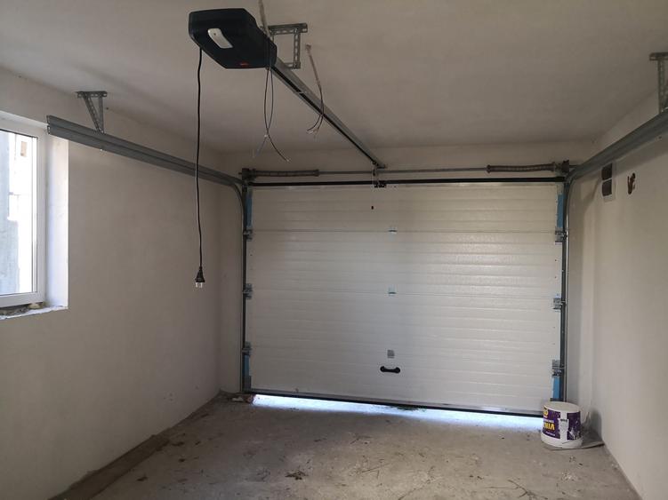 Casa individuală in Chinteni, teren 500 mp, utili 220 mp