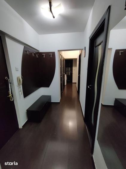 Apartament 3 camere Obor – 2 min de metrou, boxă 9 mp