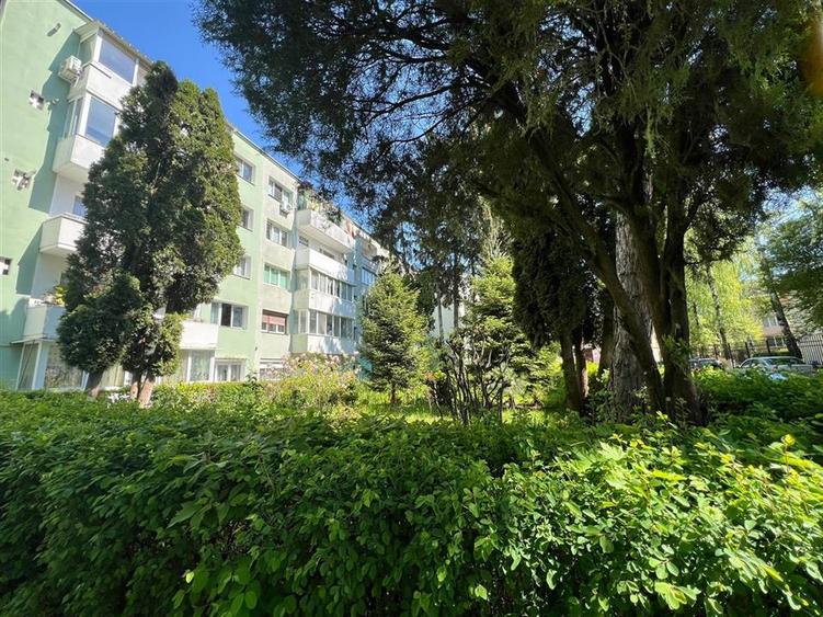 Apartament - 2 camere - decomandat - Astra