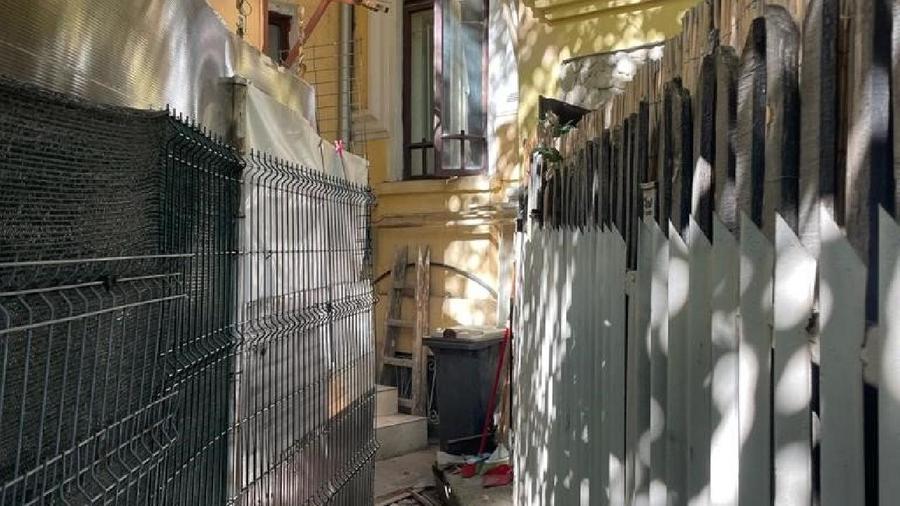 Strada Principatele Unite, Apartament cu 4 camere decomandat - 82 mp - subs