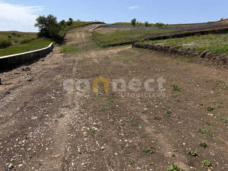 Vanzare teren pentru casa/duplex cu PUZ, la 6 min de Cluj-Napoca