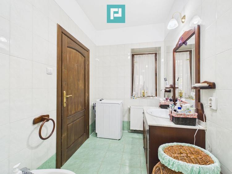 Casă rustică deosebită cu 1450 mp teren
