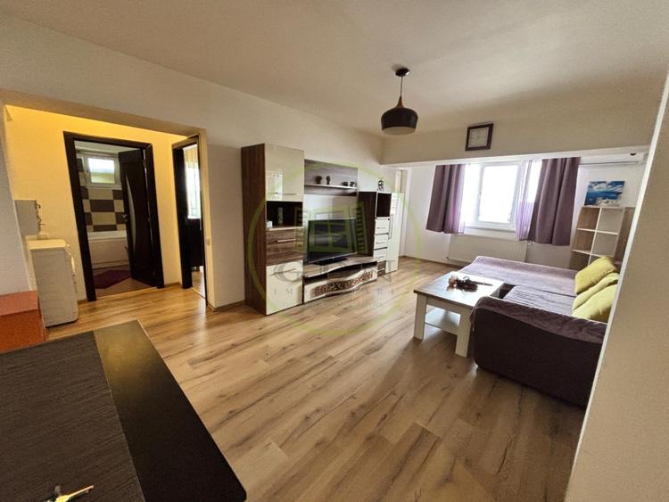 Apartament 2 camere, 75.90 mp, cartierul Craiovita Noua, zona Racheta