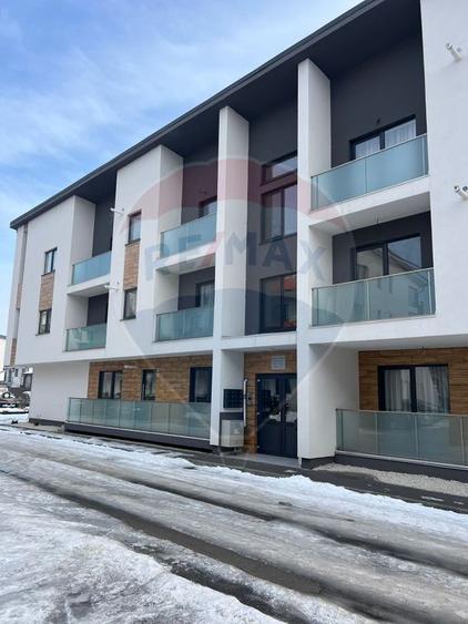 Apartament de vanzare cu 2 camere deco, et intermediar COMISION 0%
