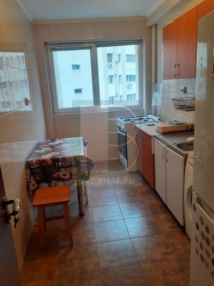 Apartament 3 Camere,Piata Iancului,Metrou,bl.reabilitat,et.4/10,Amenajat,mobilat