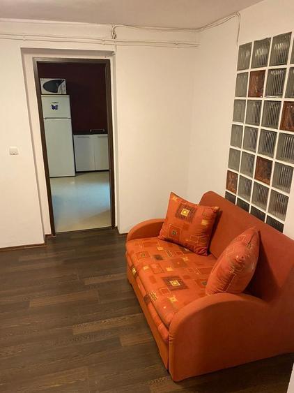 Apartament trei camere si parcare/ str. Meteor/ Zorilor