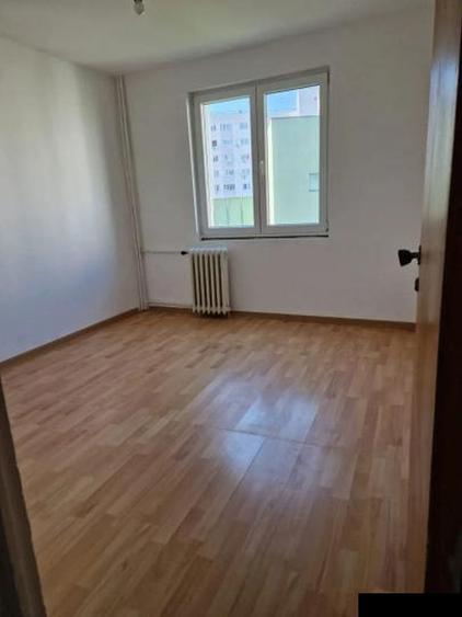 Dristor-Mihai Bravu parcare Kaufland